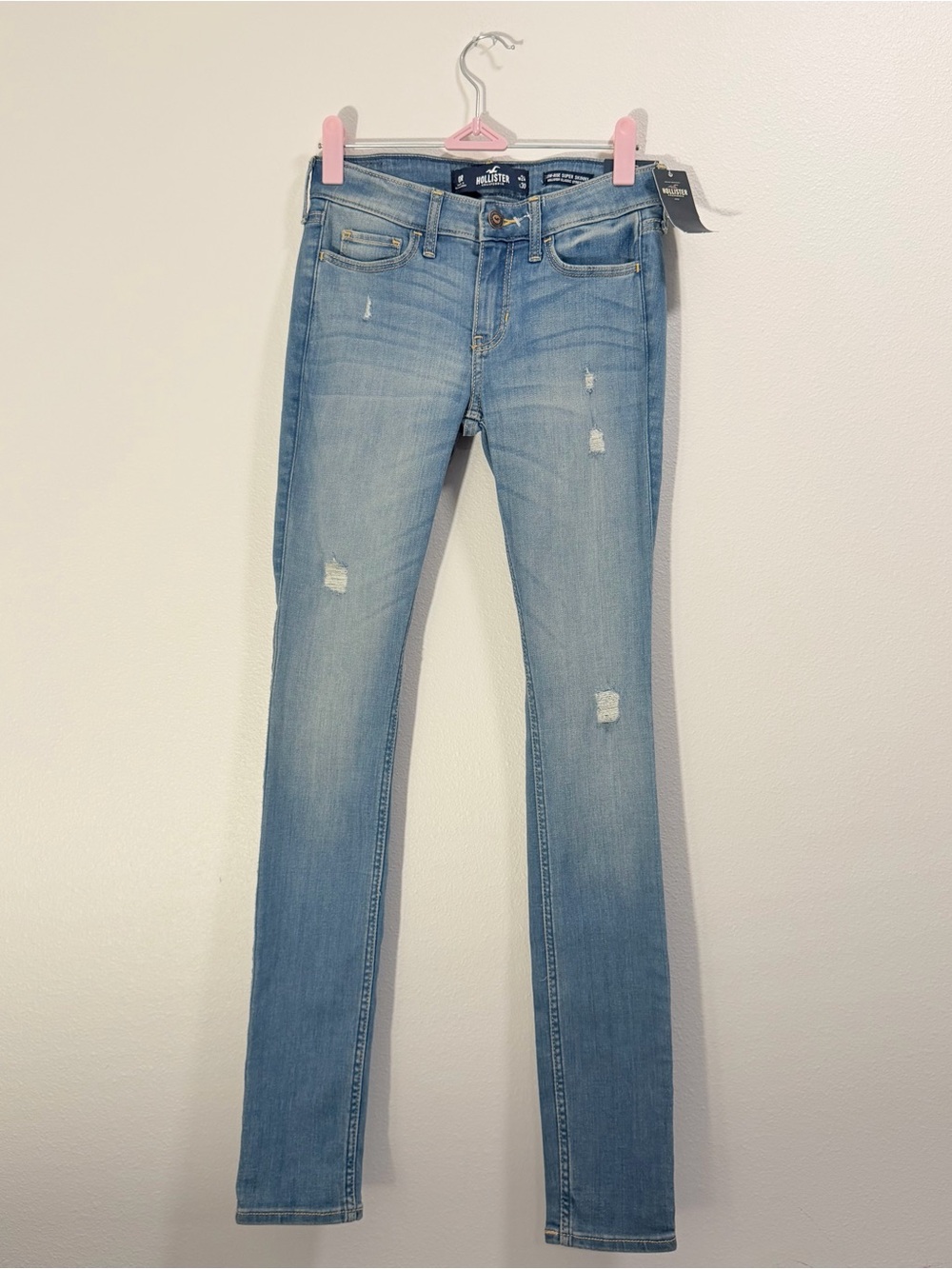 Hollister Low Rise Super Skinny Jeans